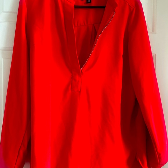 Bright red blouse - Picture 1 of 3